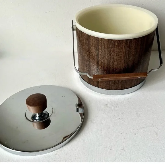 Vintage Kromex Ice Bucket Wood Grain with Chrome Trim 1960s - Picture 4 of 5